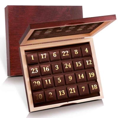 Luxus Pralinen Adventskalender mit 24 Pralinen in edler Holzschatulle